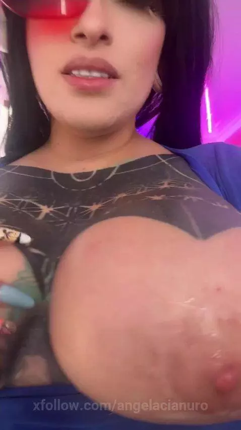 Vegeta Naked by angelacianuro