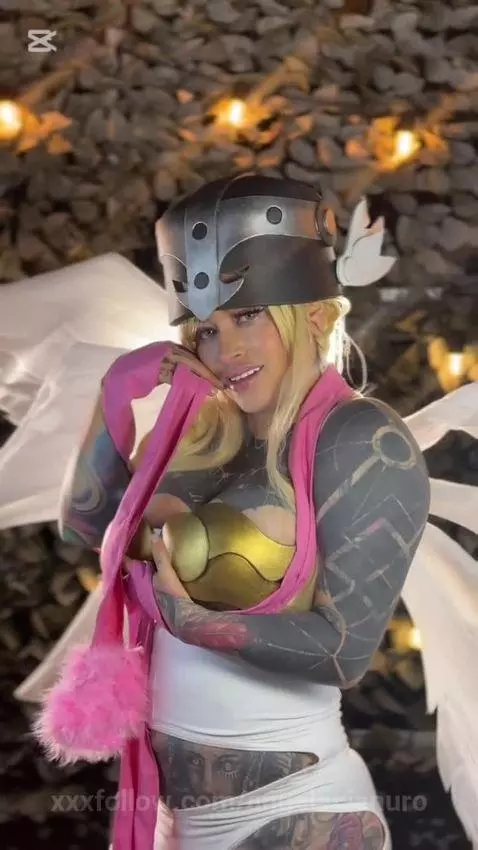 Angewomon show bigboobs by angelacianuro