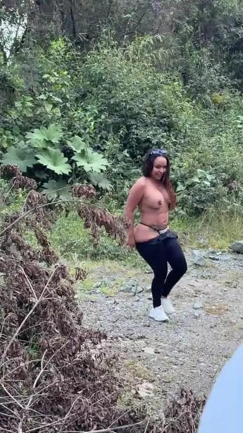 una parada tecnica que hacemos todas las mujeres 🤣🤣 💦 by kataleya-g