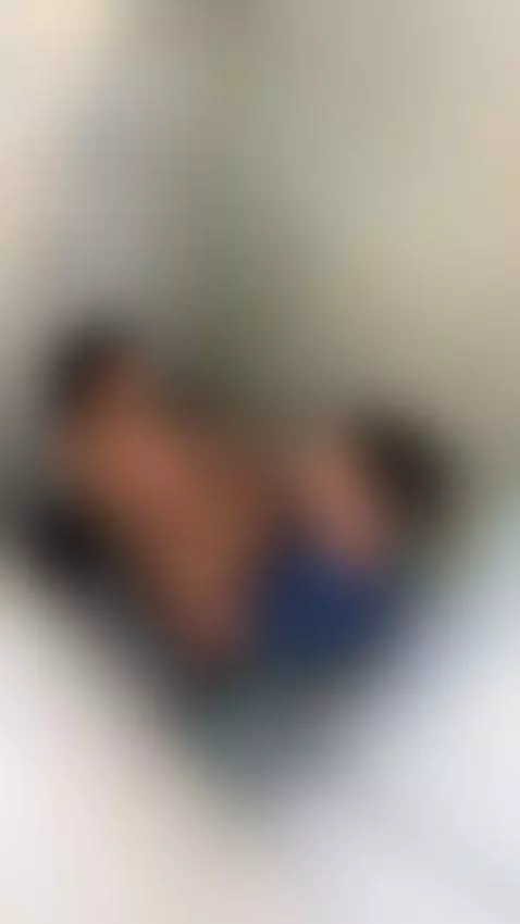 🤌🏼🤌🏼 bunca te quedes con las ganas usa el baño 😏 by kataleya-g