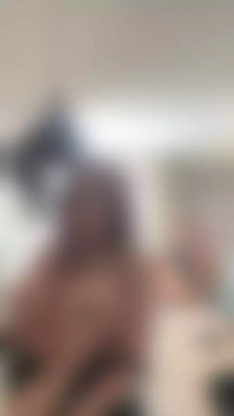 un detras de camara bien picante 💦 by kataleya-g