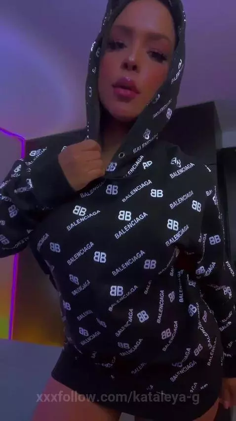 you miss me 🥺 by kataleya-g