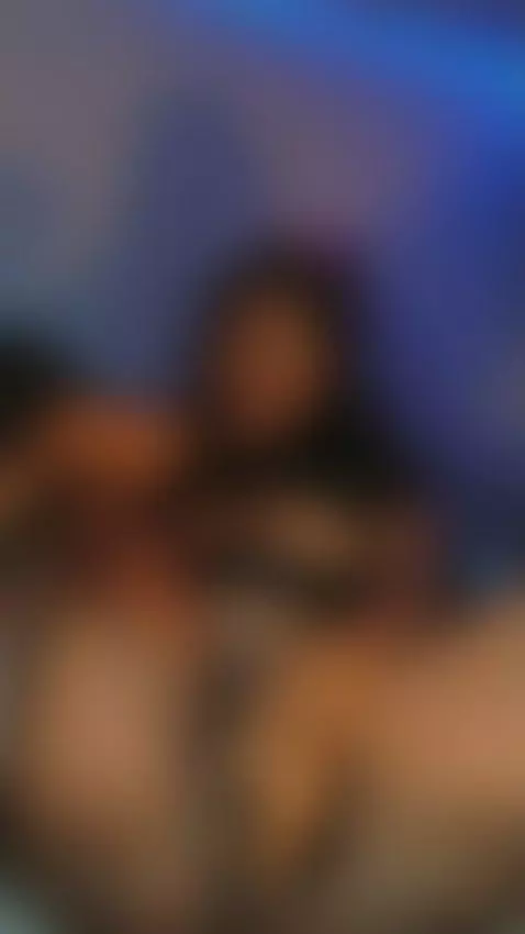 Hot  bongacams online now by brensy-brown