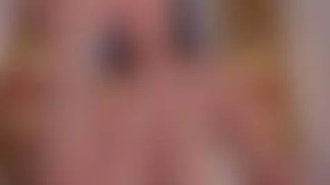 Warning: I might steal your attention. 😏 by abbydiamons