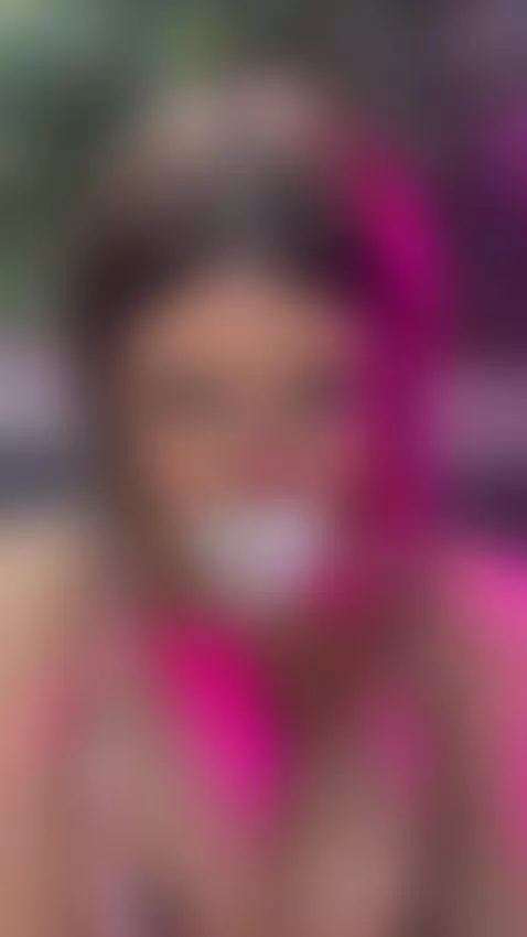 Can you spare some milk daddy? by eva-martinez