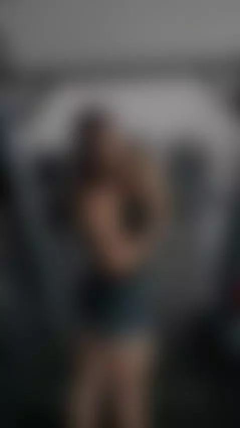 Sexy latiina !! 🤤 by abigailowens