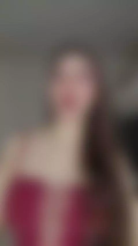 Im the girl of your dreams 👑 by abigailowens