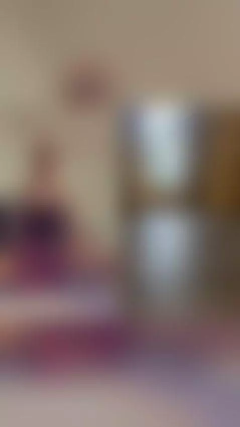 the girl next door flashes her tits 😈 by ebonyqueen97