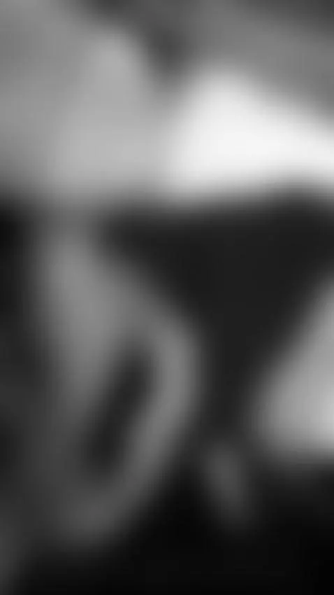 someone please help me im stuck hard and throbbing for a bea... by ayhurley1377