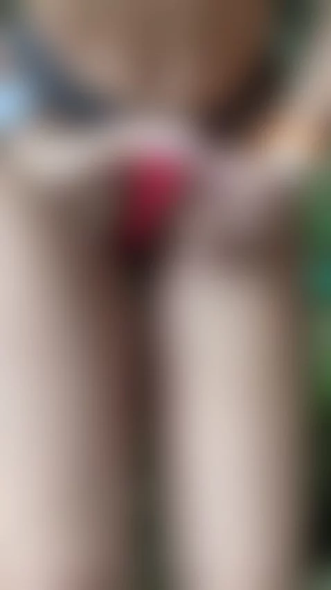 pussylips, shaved, bigass by annyrussell