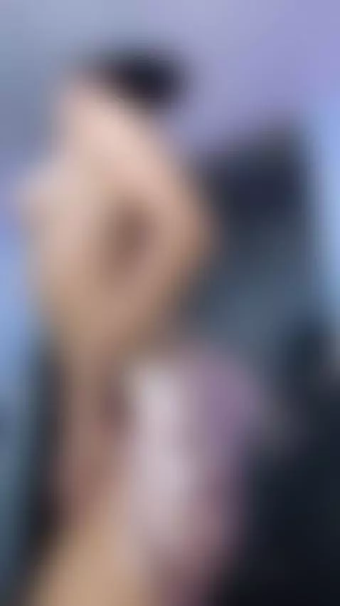 Vote in the first link for me as the best XFOLLOW profile !!... by annyrussell