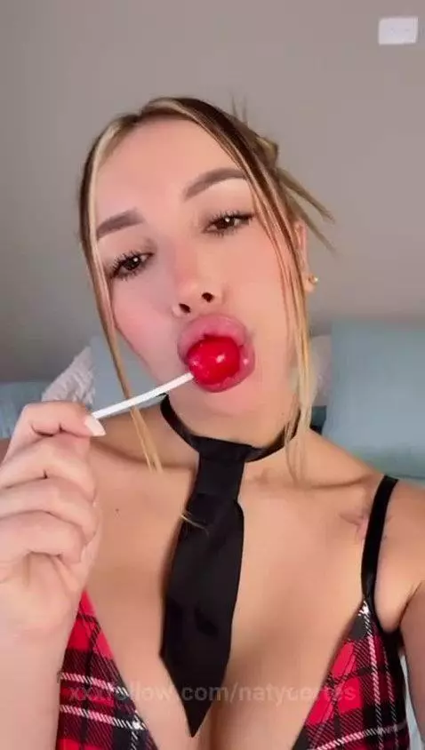 This sexy student wants you to help you with your homework .... by natycortes