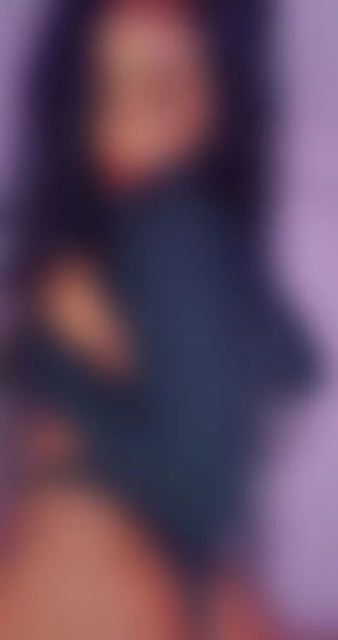 hey daddy, your sexy girl is very horny today. come for my p... by roxyejordan