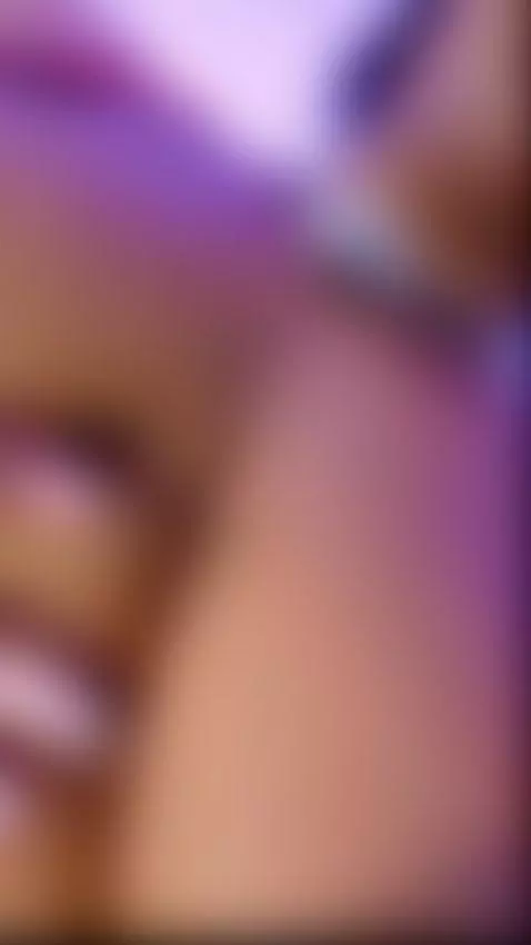 Come and play with my nipples and make me very horny by alison-daniels