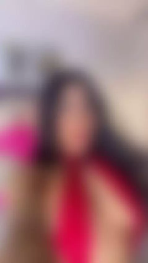 I'm live now in case you want to say hello or something else... by kendalljoy