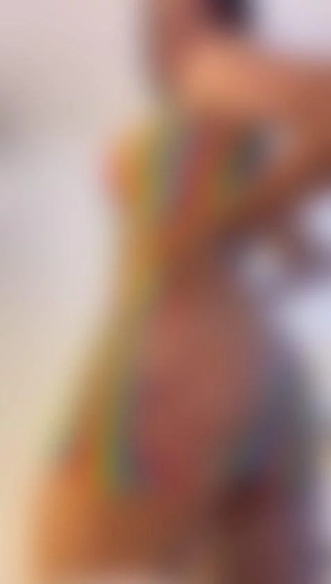 Teasing and showing my ASSets!!
Find me on Camsoda as camsod... by sofia-jones