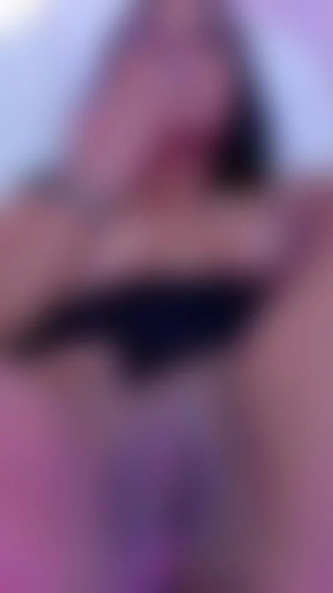 Ponme mas humeda! 💦 by celestemiller