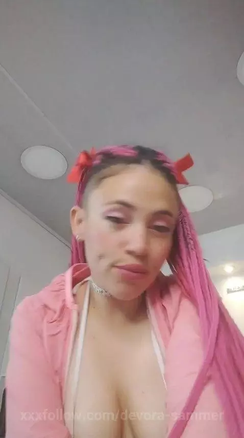 Come watch me play with myself and see how I cum by devora-sammer