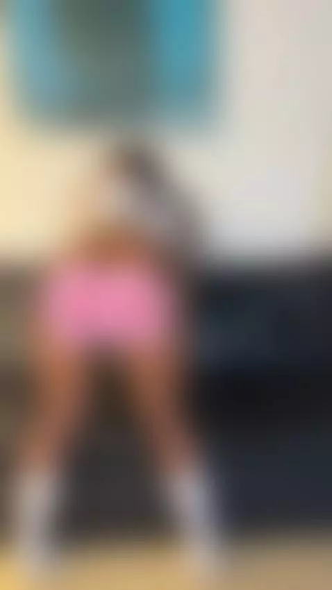 Enjoy this juicy ass by lady-brownn