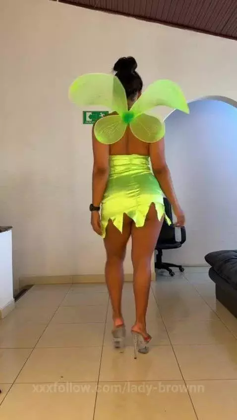 bigass, fantasy, cosplaygirl by lady-brownn