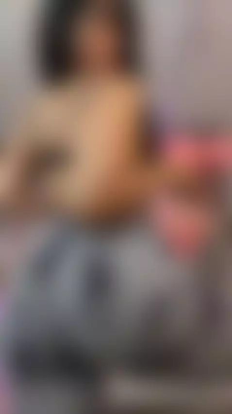 Twerk my ass by lady-brownn