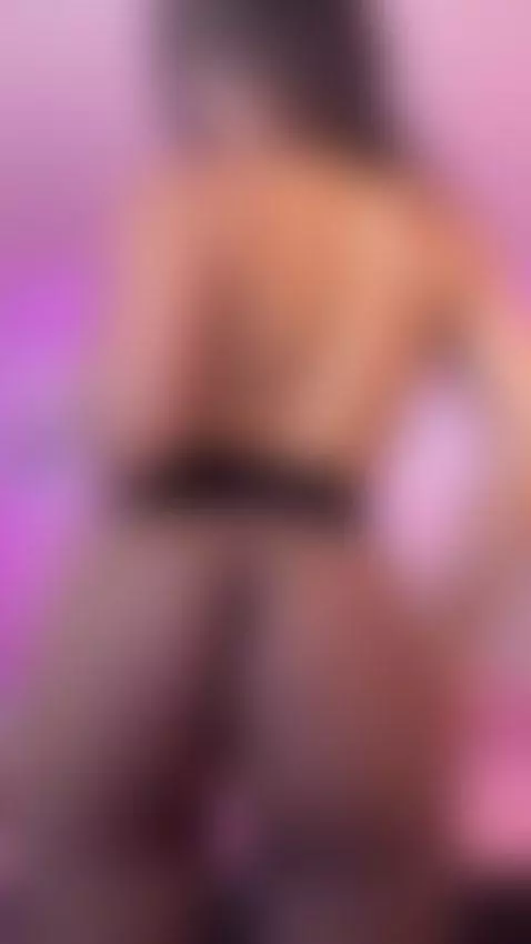 come here and eat me my sexy ass 🔥 by lady-brownn