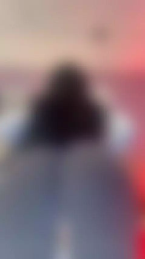 hey I want to show you how well I can move it!👀 by lady-brownn