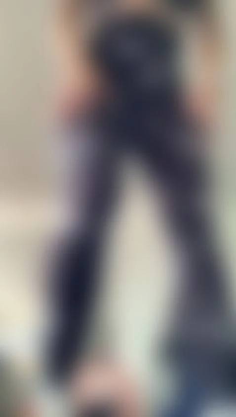 Sexy exercise by lily-evanss