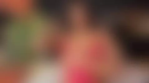 Do you think the color red suits me? by kandeesun