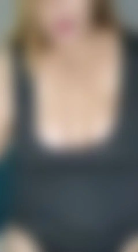 I want to make you feel many emotions that I experience a lo... by liizzylove