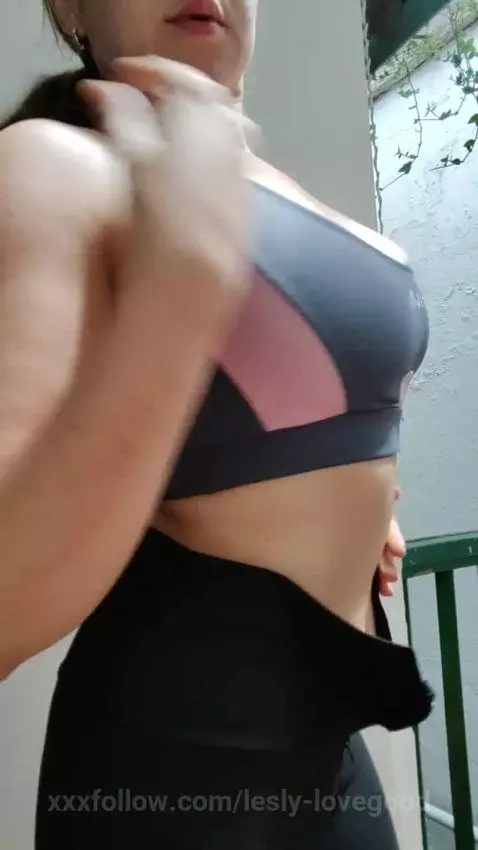 hey... you... by lesly-lovegood