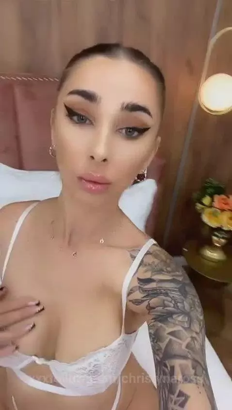 How do you want me to be today? a good or a bad girl? ♡ See ... by christynaross