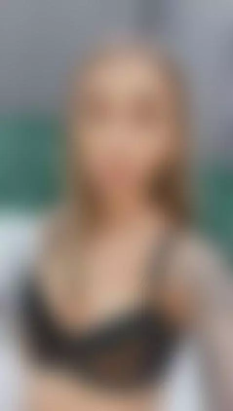 Check my profile for good pleasures .Tonight I m online👄😍😍😍 by christynaross