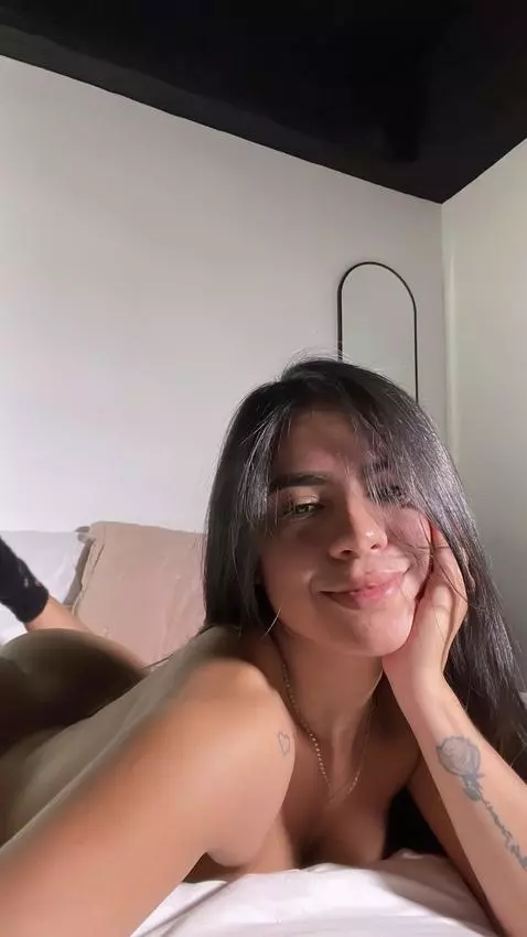 tu vas a pensarme , donde sea que estes.. 👹🧃💕 by ashleygreene