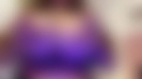 My Bigs Boobs by emmiilly