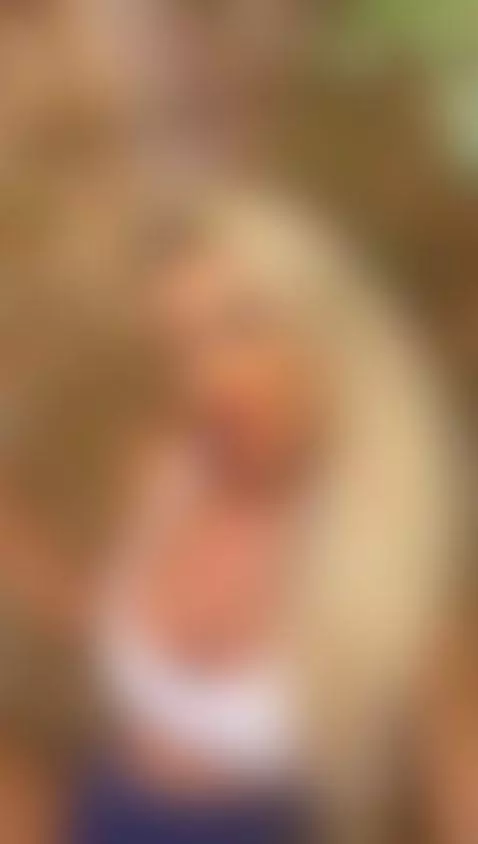 Join my show right now ! 😍😍😍😍 by brieneblair