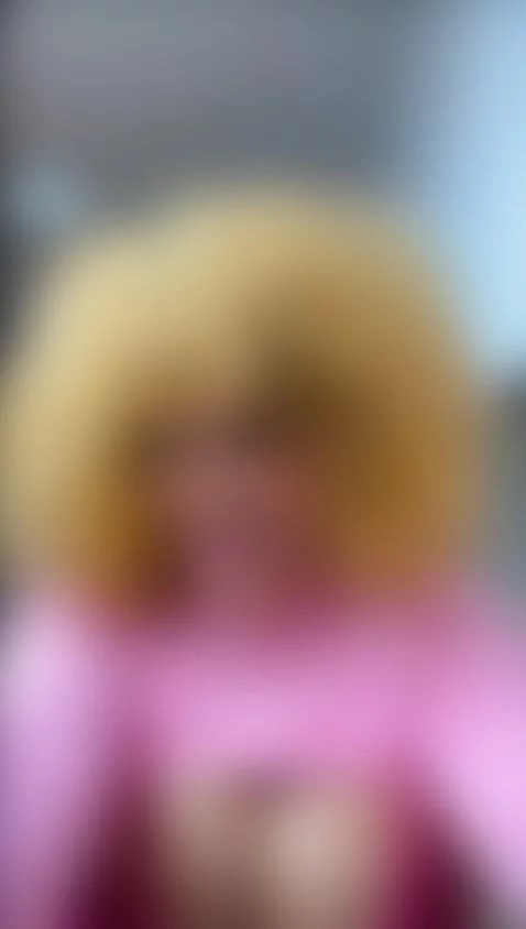 I bet you're going to cum a lot with me! by moradaniels