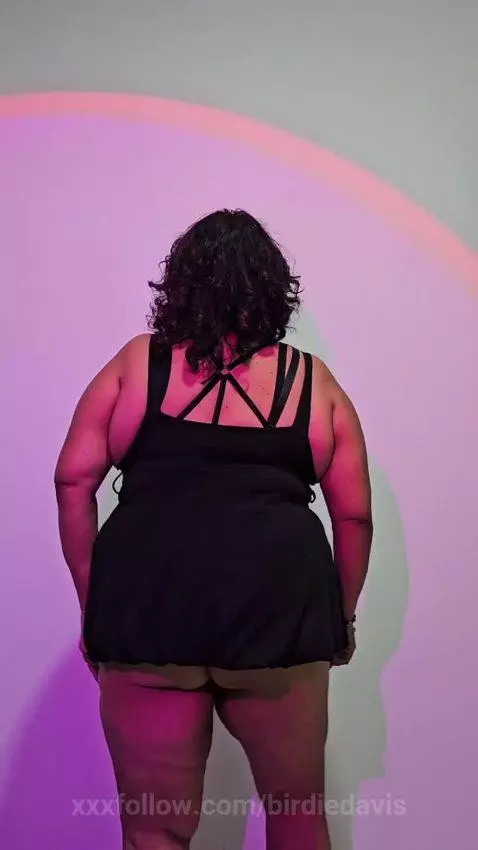 a delicious dance for you 💦🔥 by birdiedavis