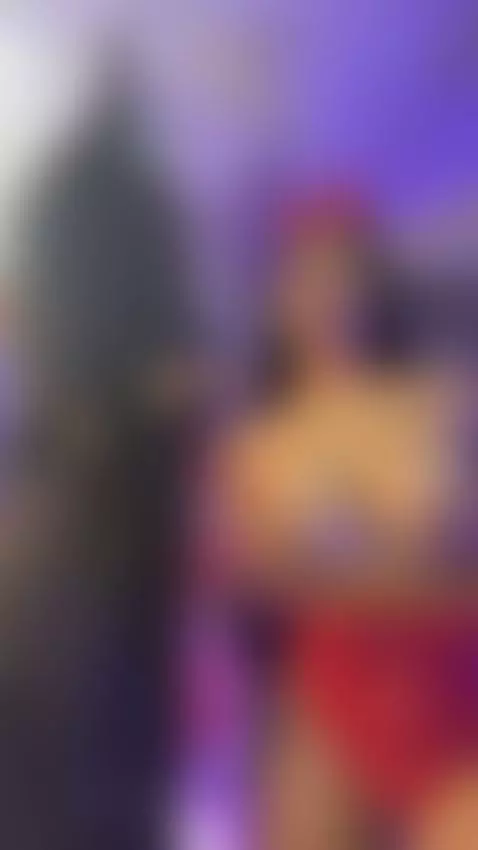 Feeling naughty and flirty 😈 by emilyleah