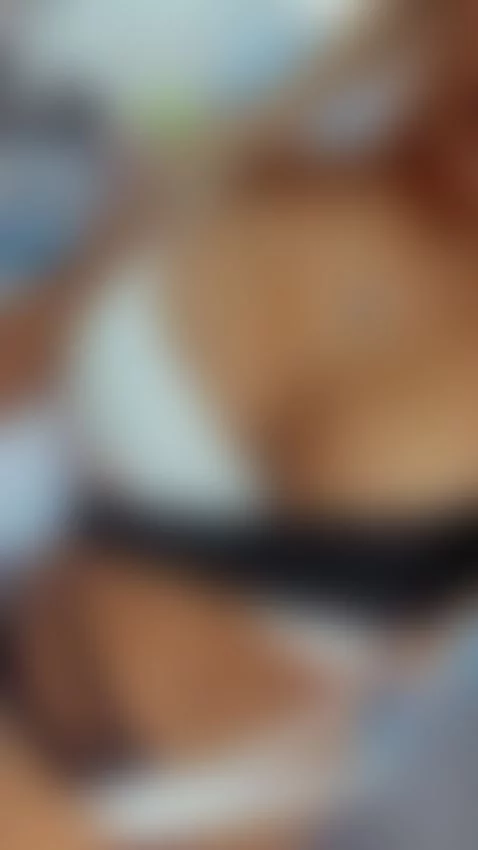 MOANDAY!!! MEGAMILK SHOW!! by emilyleah