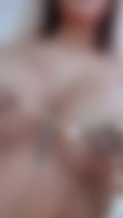 Make my panties soak till I squirt all over 🥵Lets me Bouncin... by emilyleah