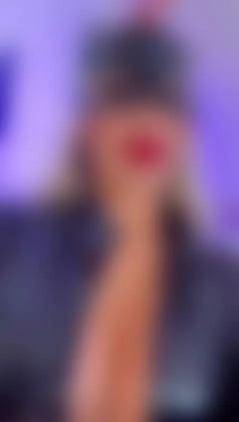 lets start the party with Catwoman!! by emilyleah