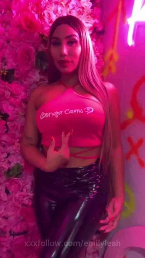 teaser, latina, latinahot by emilyleah