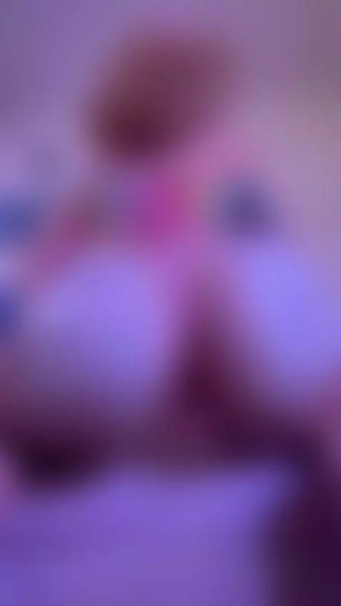 BDAY SEXXXX ASS SHAKING 🍰💦💓😼💦💦 by felttheflowers