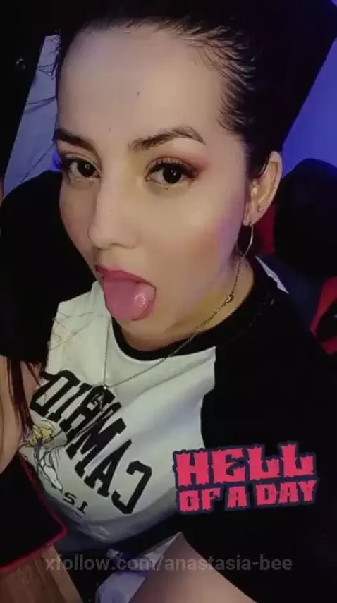 ya en linea chicos los espero 👅👅🤤😘 https://www.camsoda.com/a... by anastasia-bee