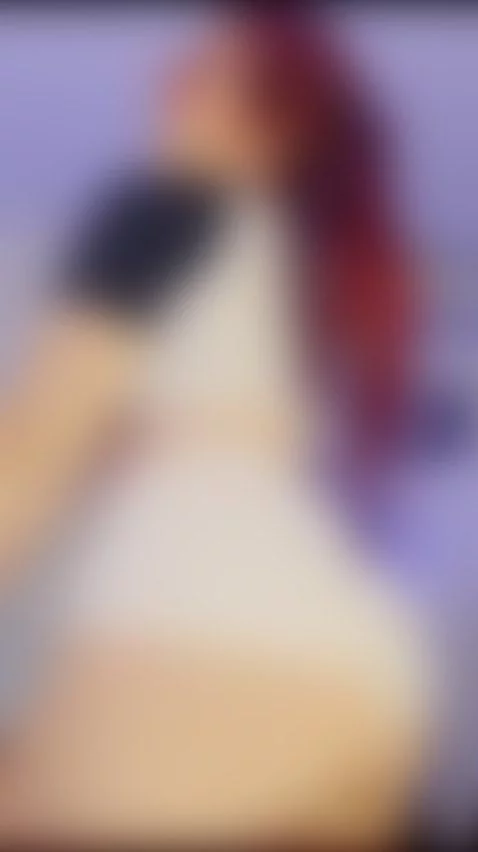 hola chicos ven a lamer y disfrutar de mi culo enorme y jugo... by anastasia-bee