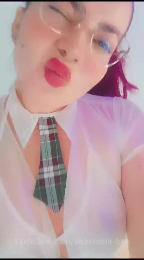 hey love by anastasia-bee