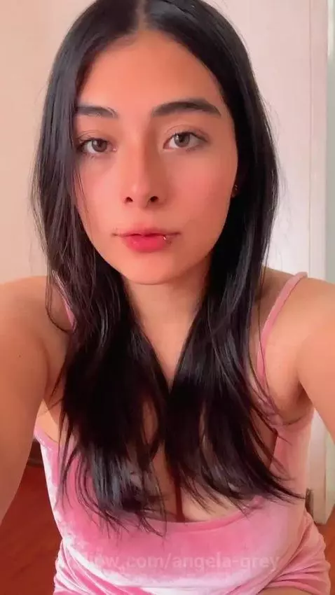 I love pink and you? let me know in the comments by angela-grey