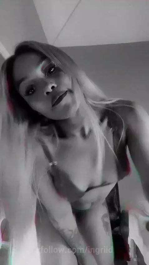 Im online! Come here and fuck my sexy body😈 by ingriid