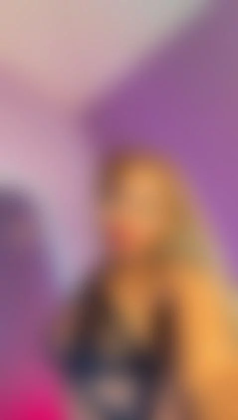 Hey hey! a gift to make this day better by ingriid